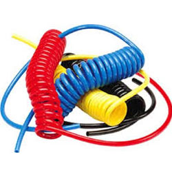 Retractable Nylon Coiled Hoses 32